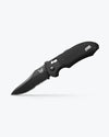 Benchmade Triage 916SBK angled photo of knife